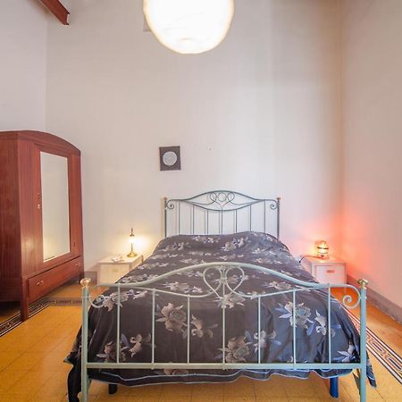 B&B Stella 10 Наполи Екстериор снимка