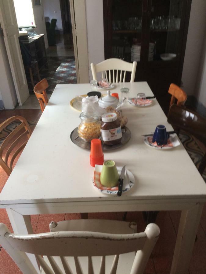 B&B Stella 10 Наполи Екстериор снимка